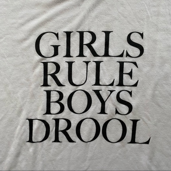 Kid Dangerous Crop Top - Picture 2 of 7